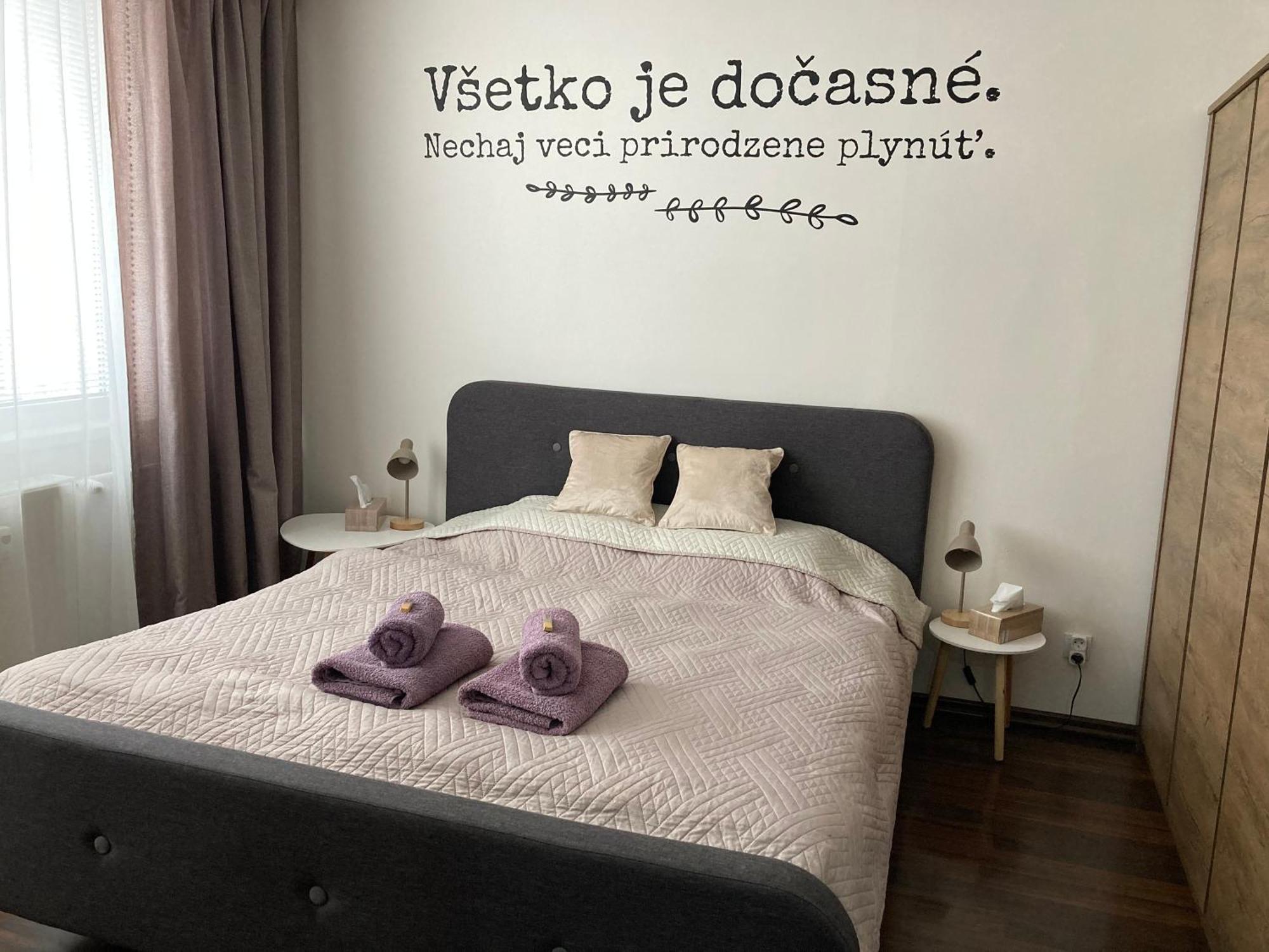 Apartman Zemplin Michalovce Exterior foto